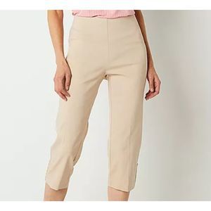 Classic Closet Staple Liz Claiborne Career Emma Classic Khaki Cropped Pants 12